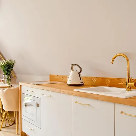 Skibówki Sauna&jacuzzi *